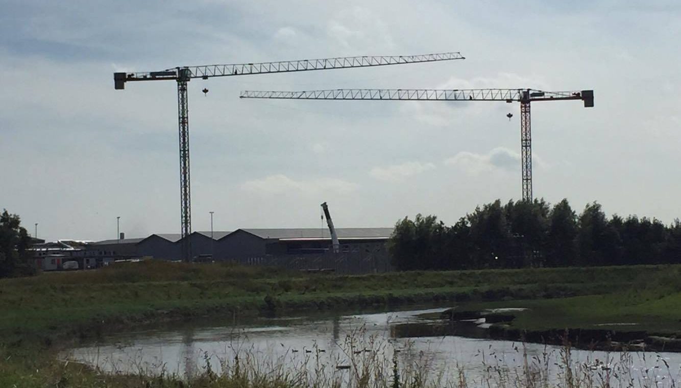 Mantis Saez 55TL Erection – A job well done Saez 55TL City Tower Crane Installation