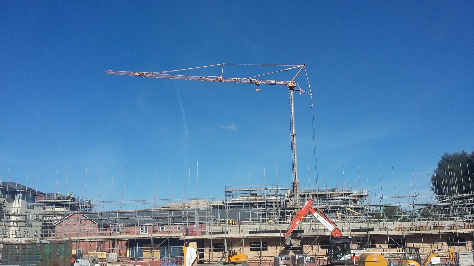Potain HDT80 Self Erecting Tower Crane in Leamington Spa