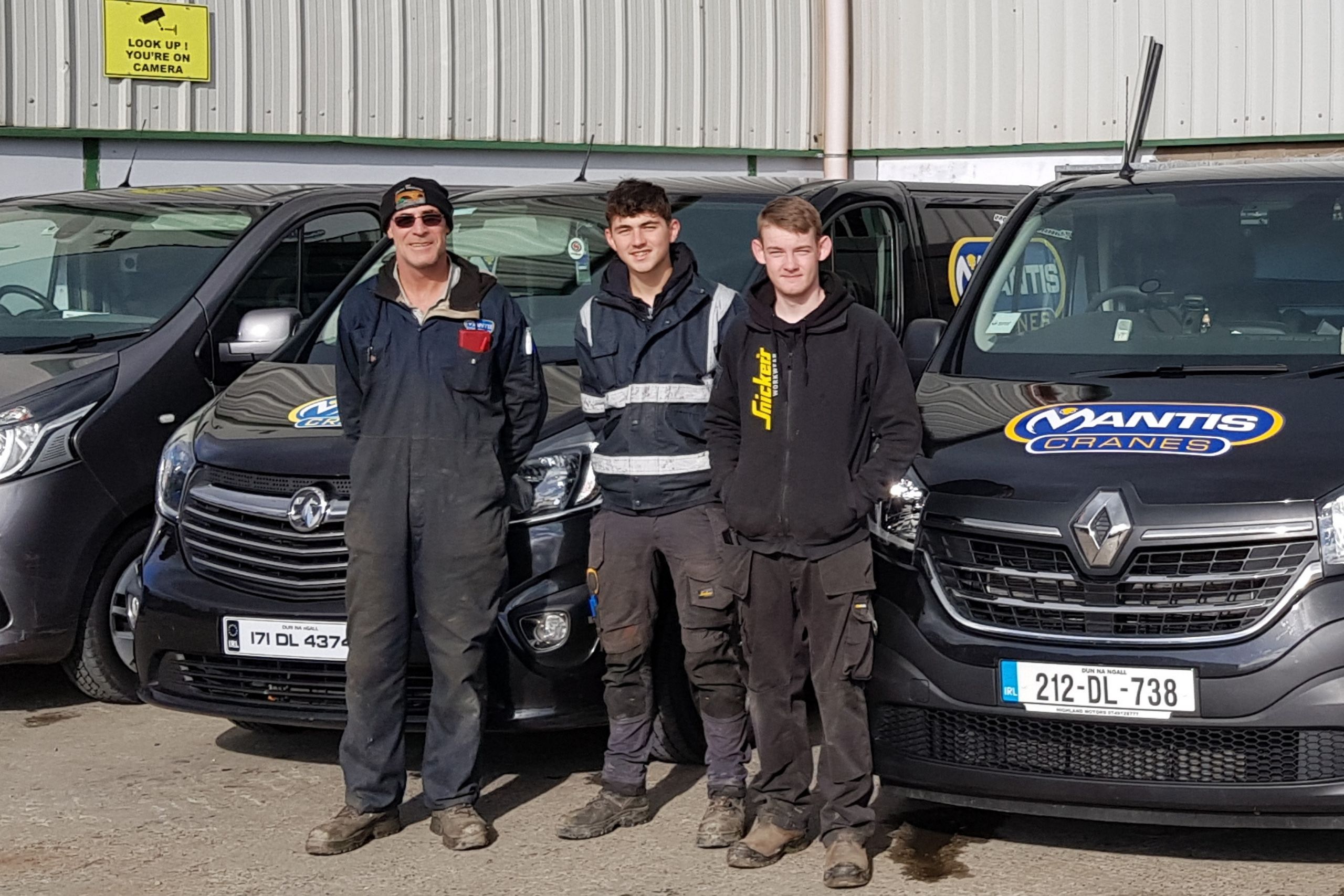 Service engineers at Mantis Cranes suppliers of city crane hire