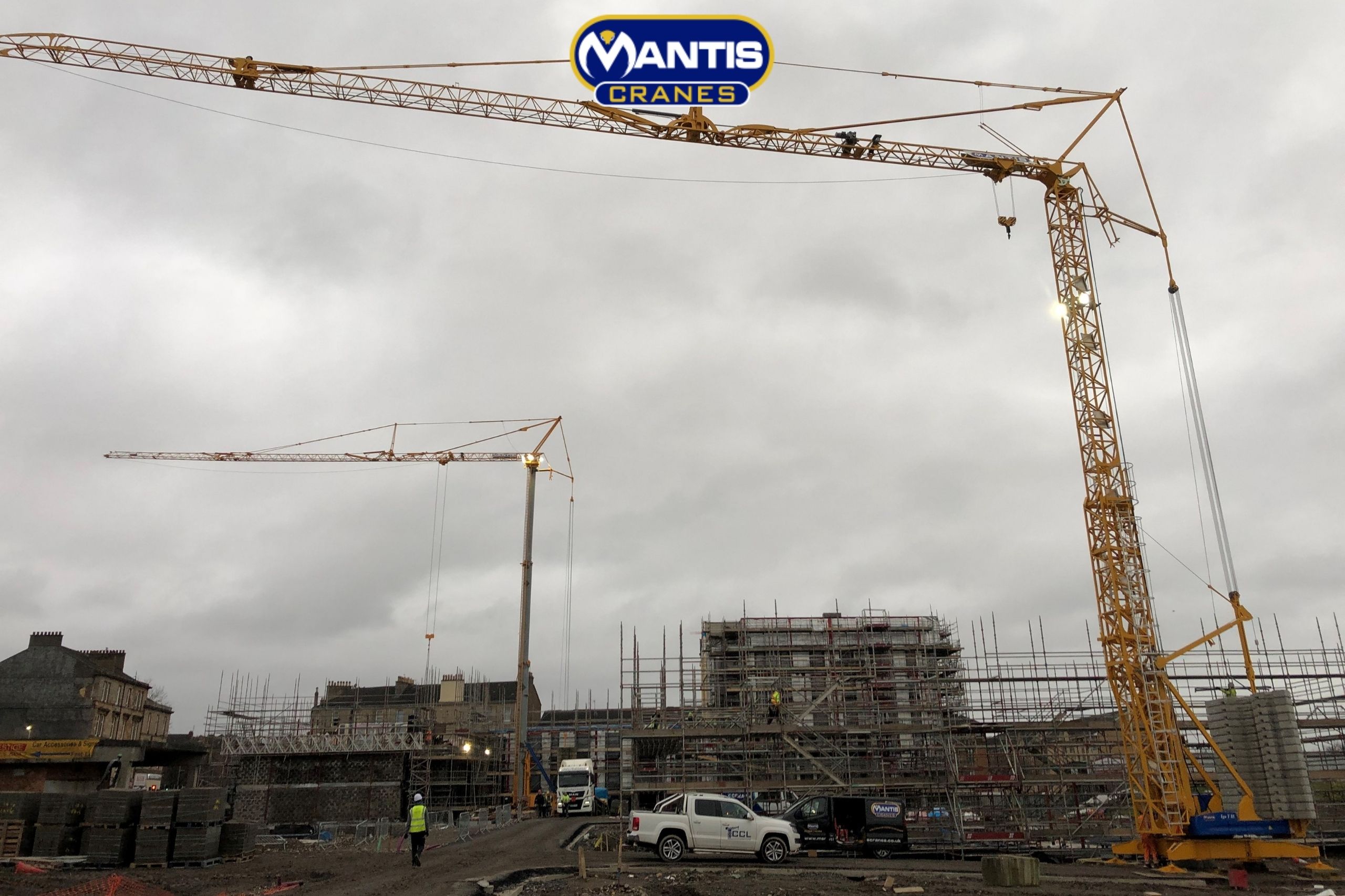 Pedestrian crane from Mantis cranes.