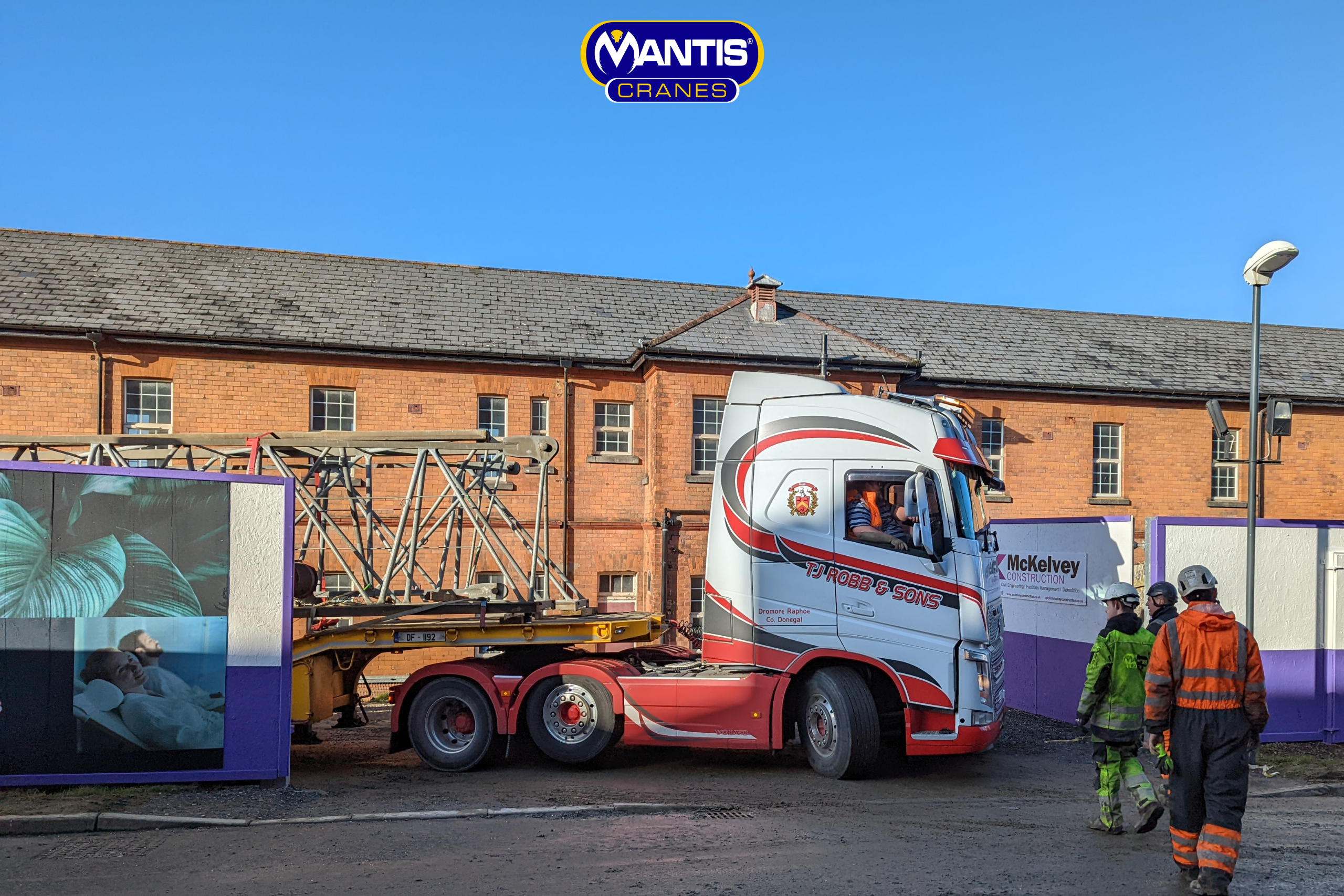 tower crane erection Transport of tower crane by Mantis Cranes