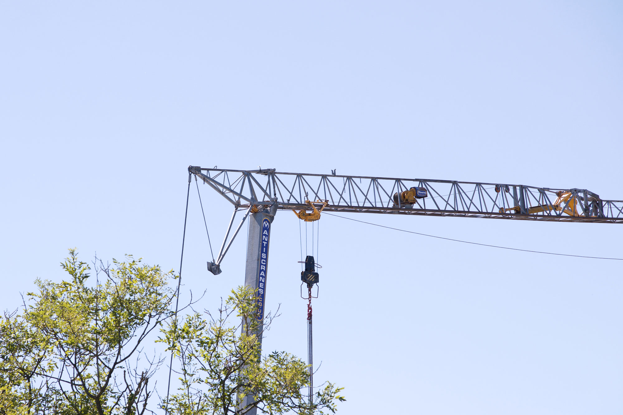 35 10 from Mantis Cranes