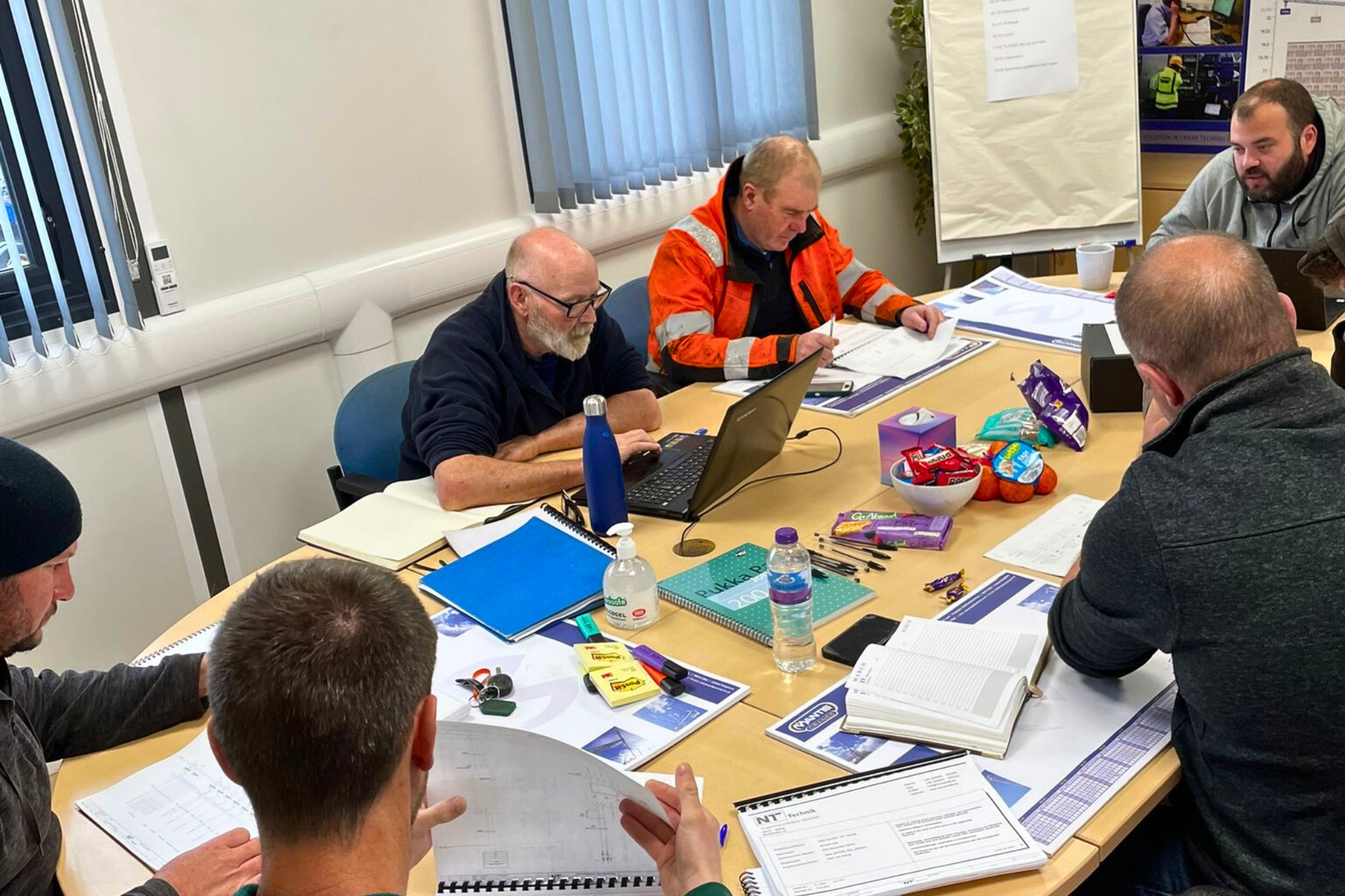 tower crane erection training with mantis cranes