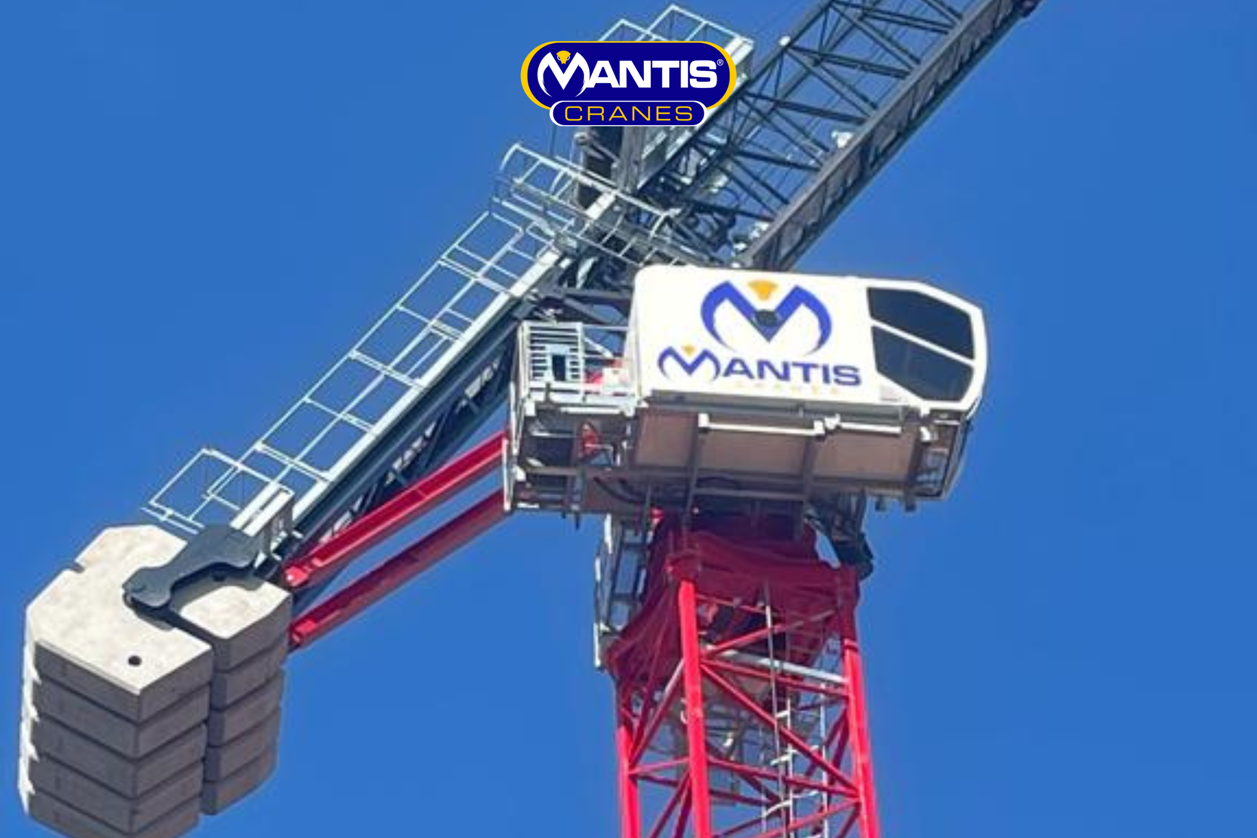 luffing tower crane A photo of a luffing tower crane from Mantis Cranes