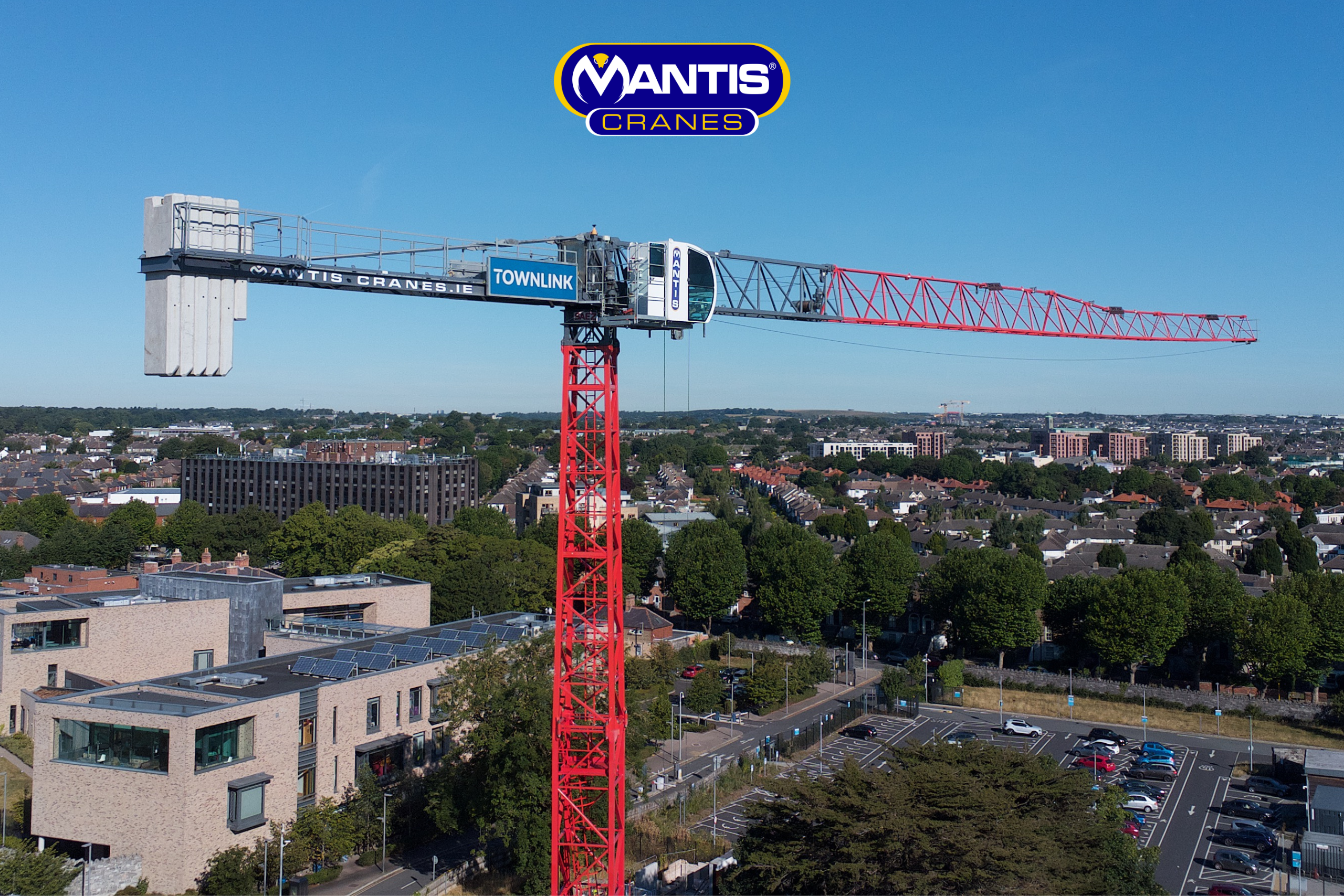 tower crane hire A photo of a tower crane hired from Mantis Cranes